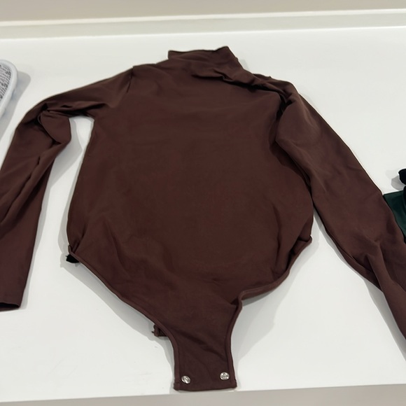 SKIMS bodysuit - Picture 5 of 5